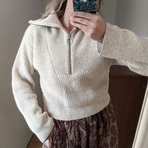 Creamy Aprés Ski Sweater Zip High Neck